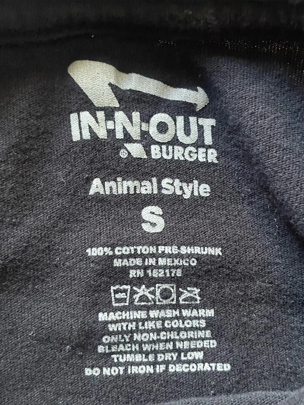 In-N-Out Burger Small Fry Graphic T Shirt Kids Small Black Fast Food Tee - Picture 5 of 5
